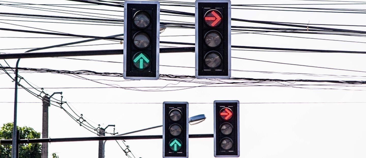 Traffic Light To Turn Green In Dubai